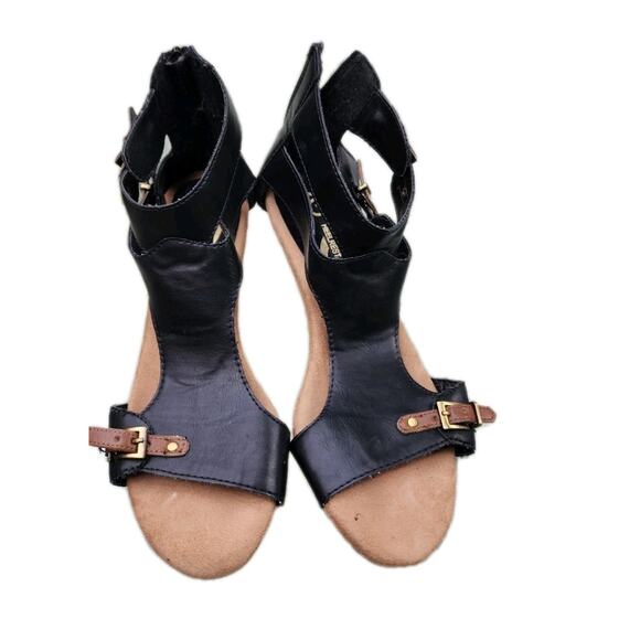 Aerosoles A2 Women's Zenfandel Wedge Sandal Size 8 Black With Brown Buckle - Picture 8 of 13